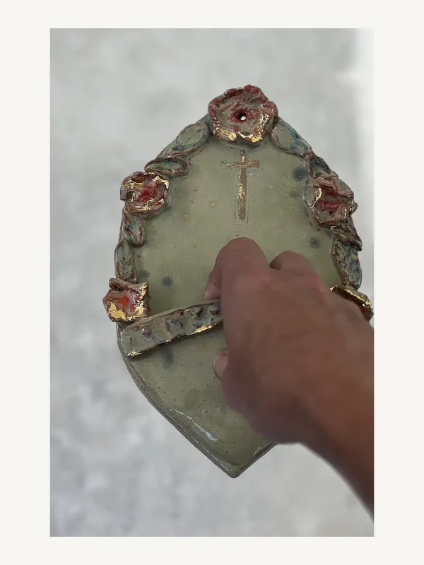 Gold laminated speclkle cross and roses holy water font